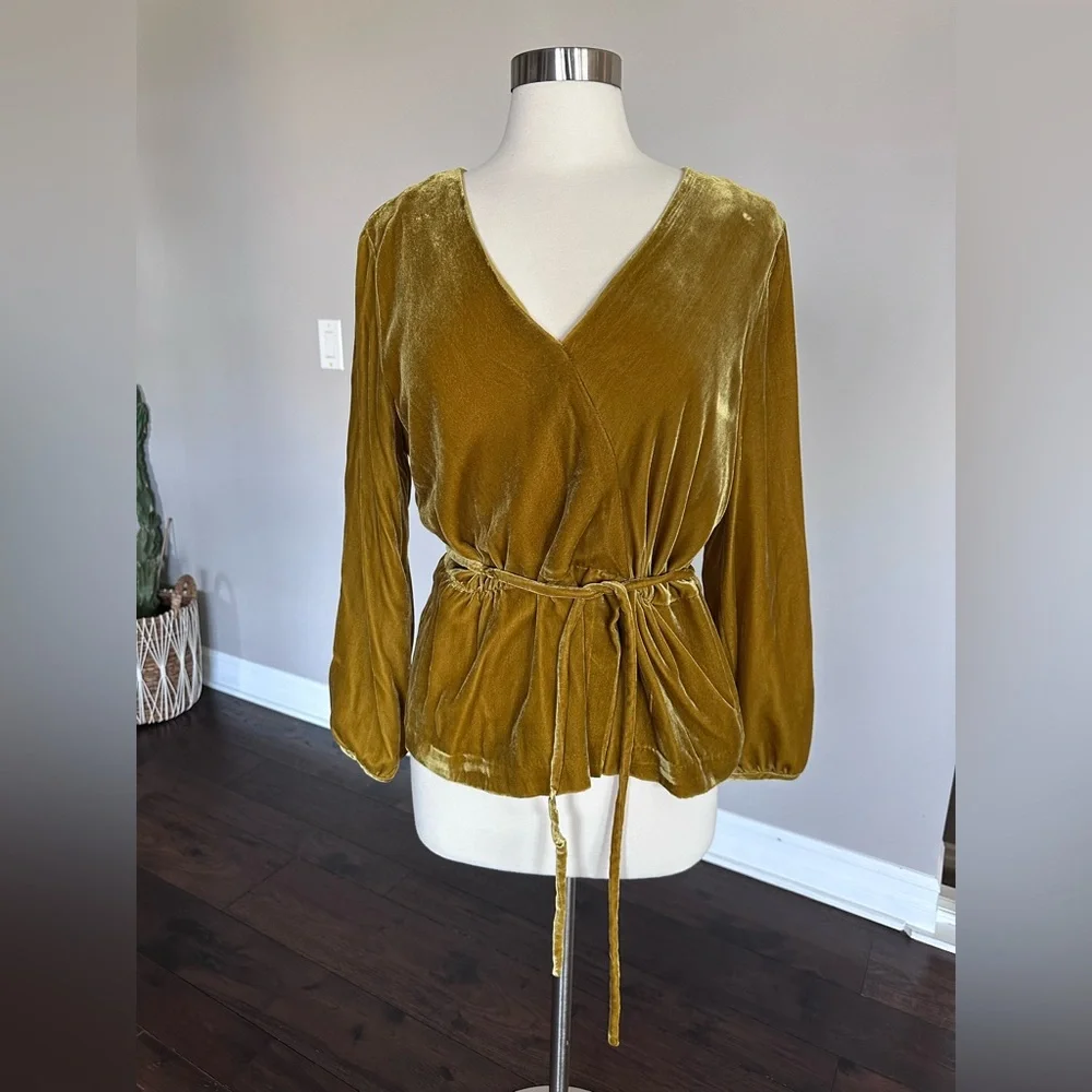 J. Crew Blouse Faux Wrap Holiday Party Drapey Velvet Golden Amber Women's 14 - Picture 4 of 14